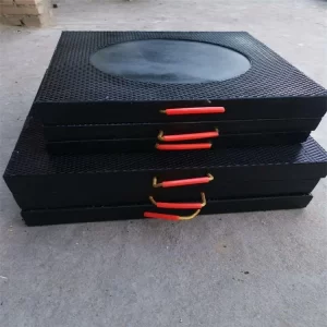 UHMWPE Crane Outrigger Pads for cranes, boom trucks, and heavy equipment插图3 UHMWPE Crane Outrigger Pads for cranes, boom trucks, and heavy equipment插图3