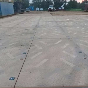 interlocking ground protection mats for construction插图1 Interlocking-overlapping-protective-pad-4-8