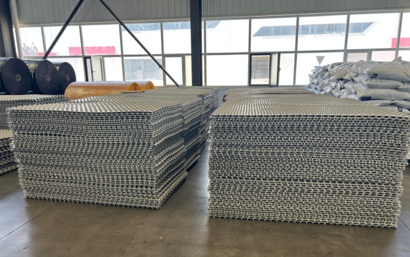 How CPL Protects Concrete Manholes from Corrosion and Wastewater Attack插图 How CPL Protects Concrete Manholes from Corrosion and Wastewater Attack